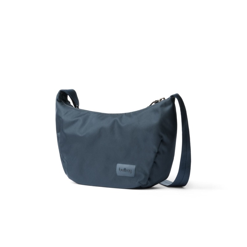 Bellroy Laneway Crescent Bag 2.5L – Bluesteel
