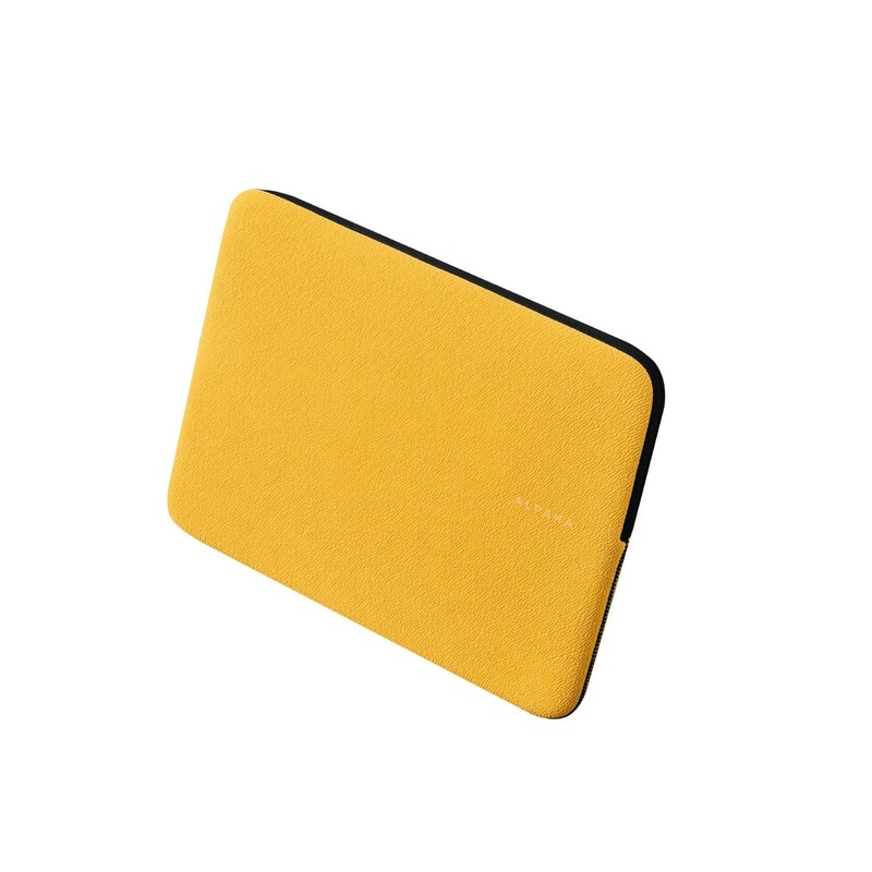 ALPAKA Slim Laptop Sleeve 14 (Yellow)