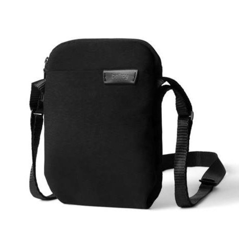 Bellroy City Pouch – Melbourne Black