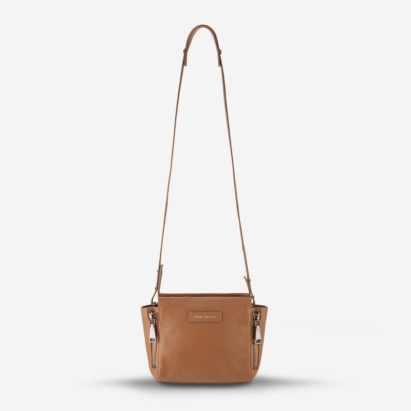 Status Anxiety The Ascendants Leather Crossbody – Tan Pebble