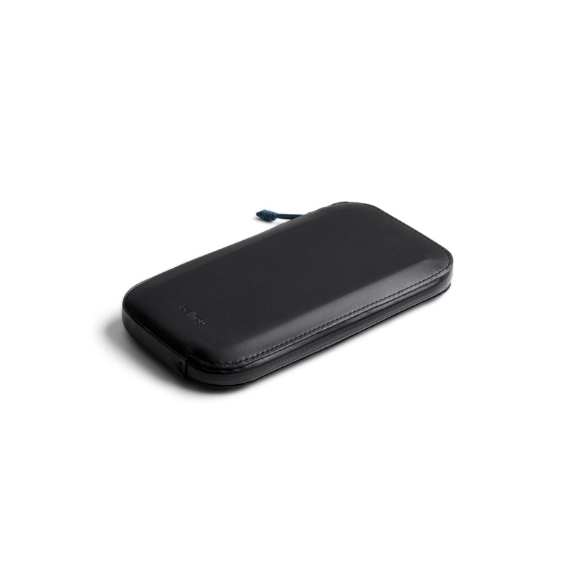 Bellroy All Conditions Phone Pocket Plus Leather – Ink