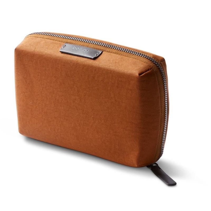 Bellroy Tech Kit Compact – Bronze