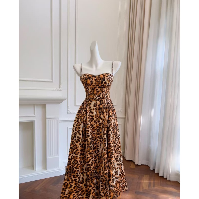 Fashion Wear – Dress price|M