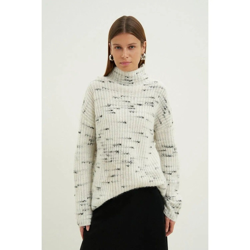 Wholesale Design Pearl Black Pots Women Oversize Sweater with High Stand Collar – Women Oversize Sweater and OEM Casual Knitting Women Sweaters price|Free Size
