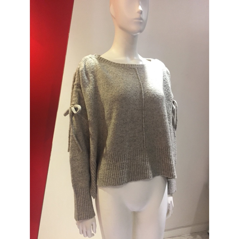 Ladies Knitted Round Neck Pullover, with Gathered Details on Shoulders – Ladies Knitted Round Neck Pullover and with Gathered Details on Shoulders price|S