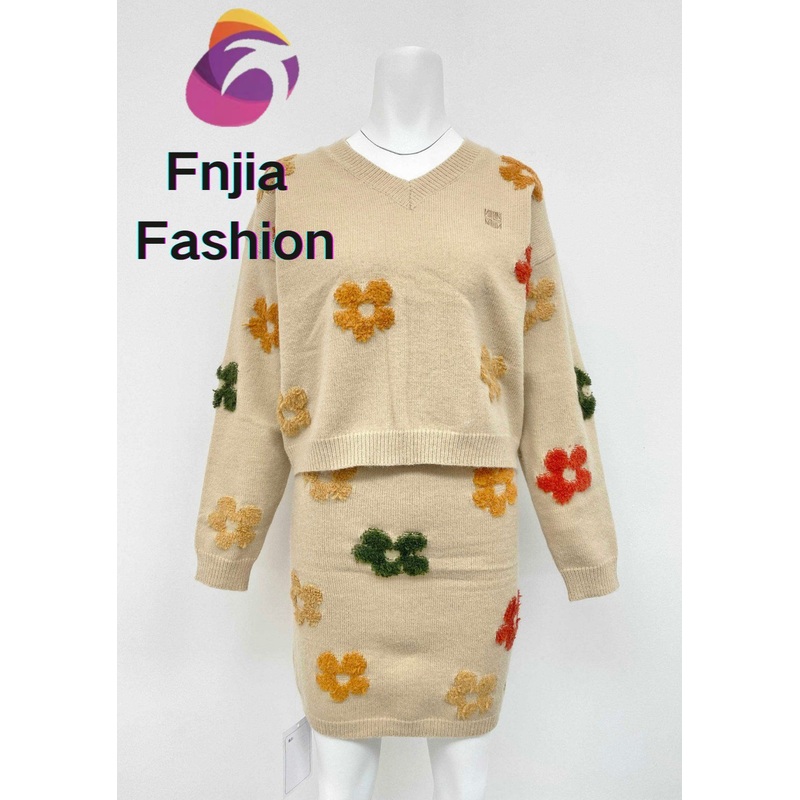 2024 New Style Sweater Suit Customize High Quality Flower Women Knit Set 2 PCS Sweater Sets – Floral Patterns Sweater and Long Sleeve price|Customize