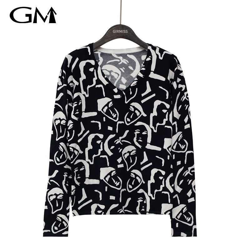 Fashion Printed Knitted V-Neck Top – Printing and V-Neck price