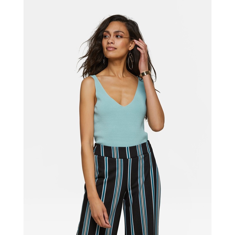 Women 2019 New Fashion No Sleeve V Neck Sweater – Dress and Clothes price|S