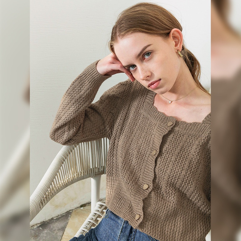 2023 Womens Spring New Design French Square-Neck Long-Sleeved Short Cardigan Button Knitted Sweater/Sweaters/Coat/Top – Sweater and Womens Sweater price|S