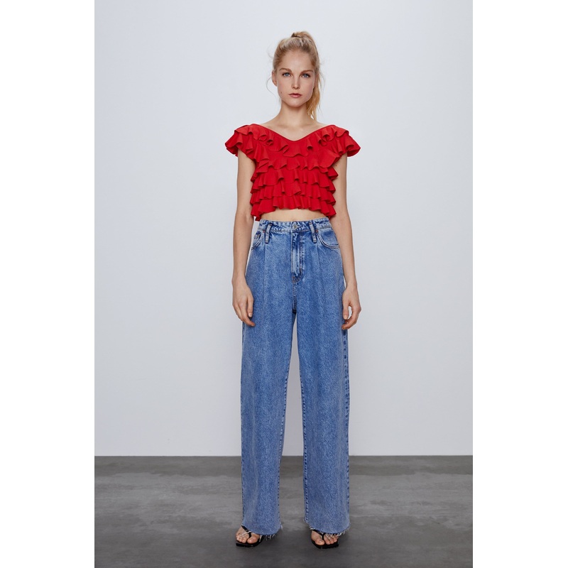 Ruffled Knit Top Sleeveless Crop Top with a V-Neckline – Dress and Clothes price|
                                        <a href="https://www.made-in-china.com/products-search/hot-china-products/S_Dress.html" title="S Dress" style="color:|555;">