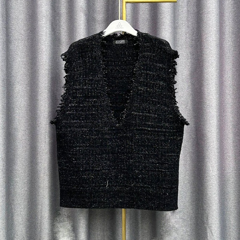 Factory High Quality Wholesale Solid Color Knitted Sweater Womens Vest – Ladies Sweater Pattern and OEM Womens Sweater price|Free Size
